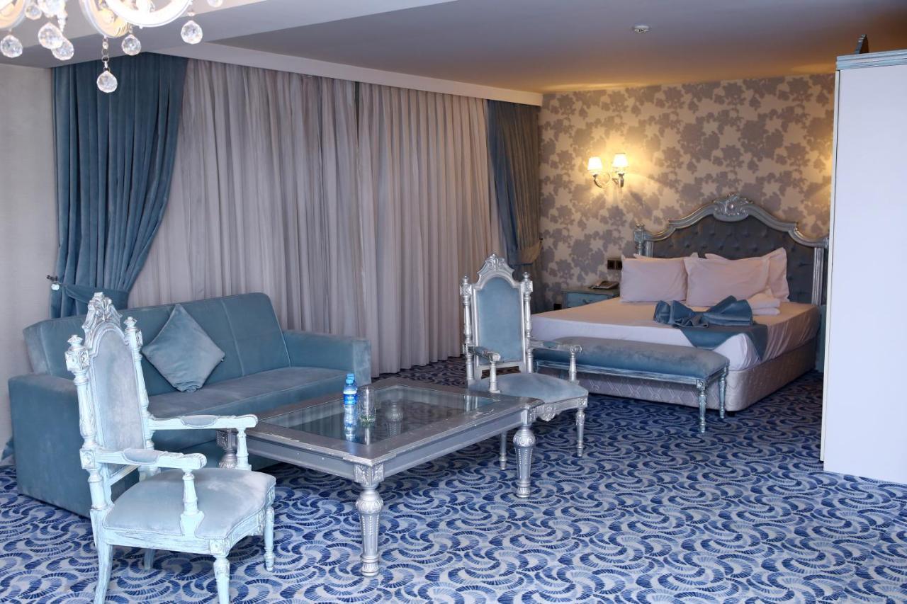Deluxe Hotel Гянджа Экстерьер фото